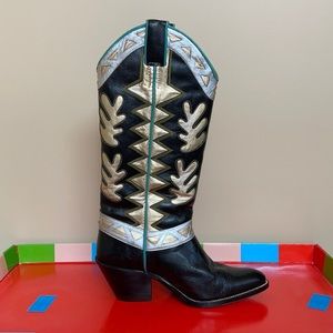 Stunning Cowboy Boots size 5.5 - 6 N